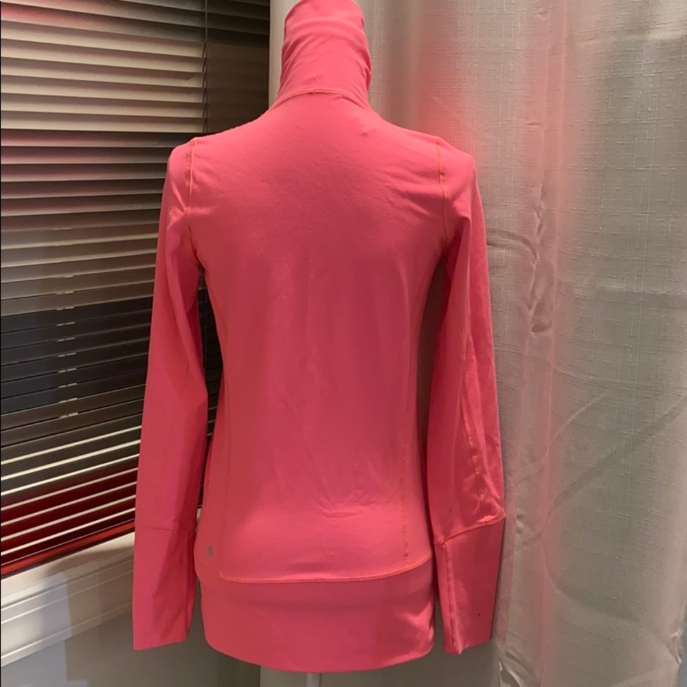 Lululemon jacket - Picture 3 of 8